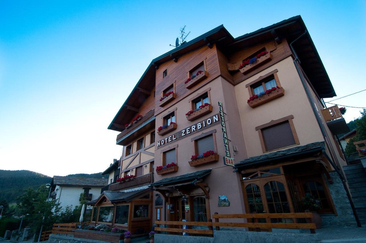 Hotel Zerbion Torgnon Dış mekan fotoğraf