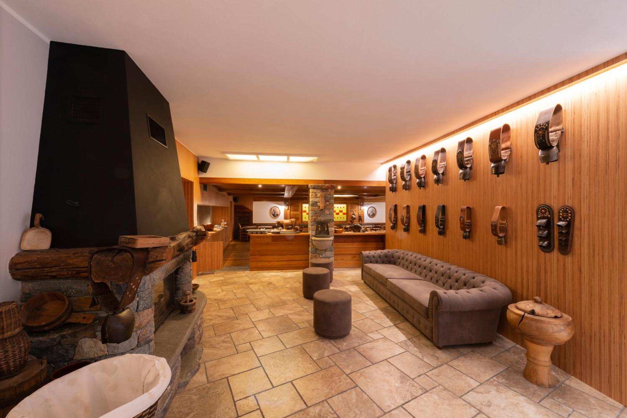 Hotel Zerbion Torgnon Dış mekan fotoğraf
